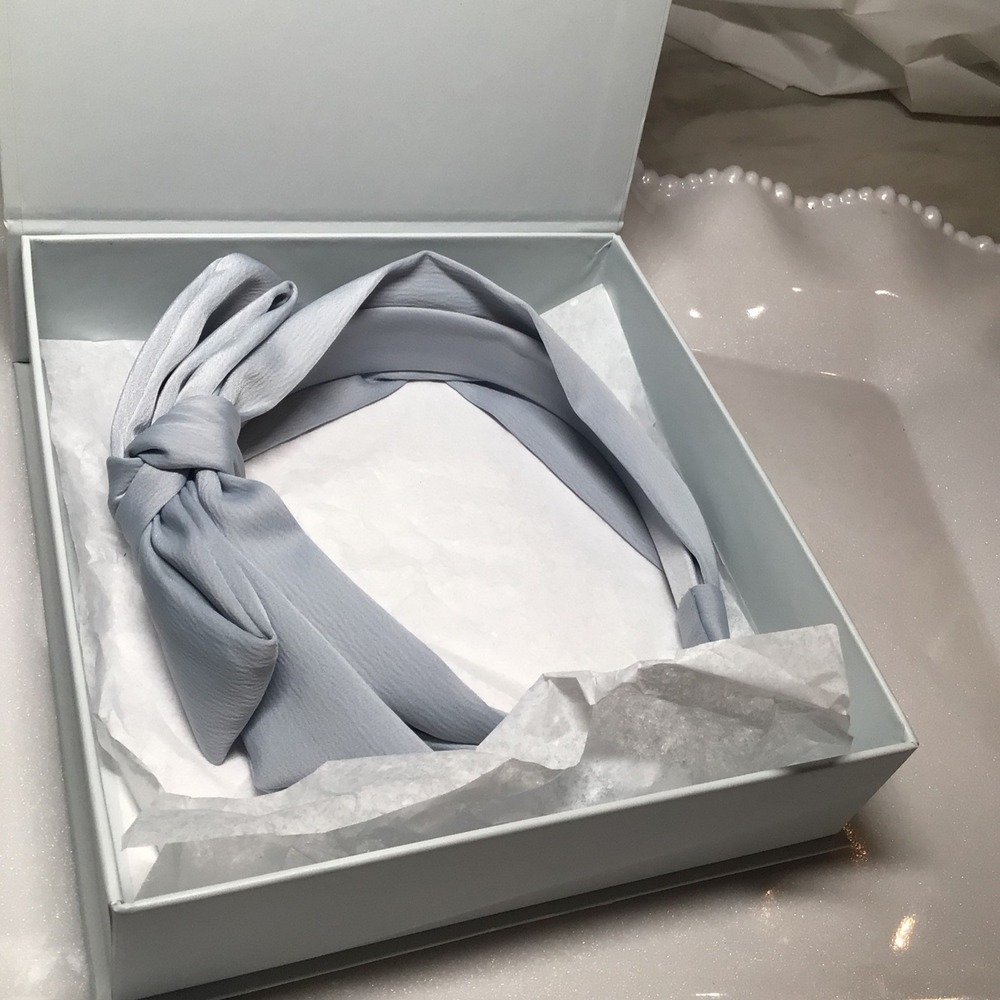 Kristin Ess Satin Headband Vintage Blue With Gift Box-something blue-old money - Picture 4 of 11